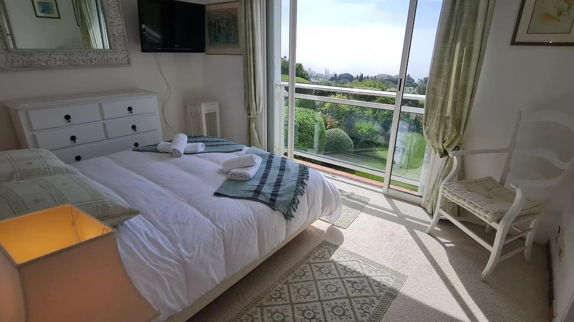 בית נופש גרימו Villa 5 Pieces + 2 Chambres Independantes - Piscine Privee, Jardin, Climatisation, Wi-Fi - Fr-1-780-79