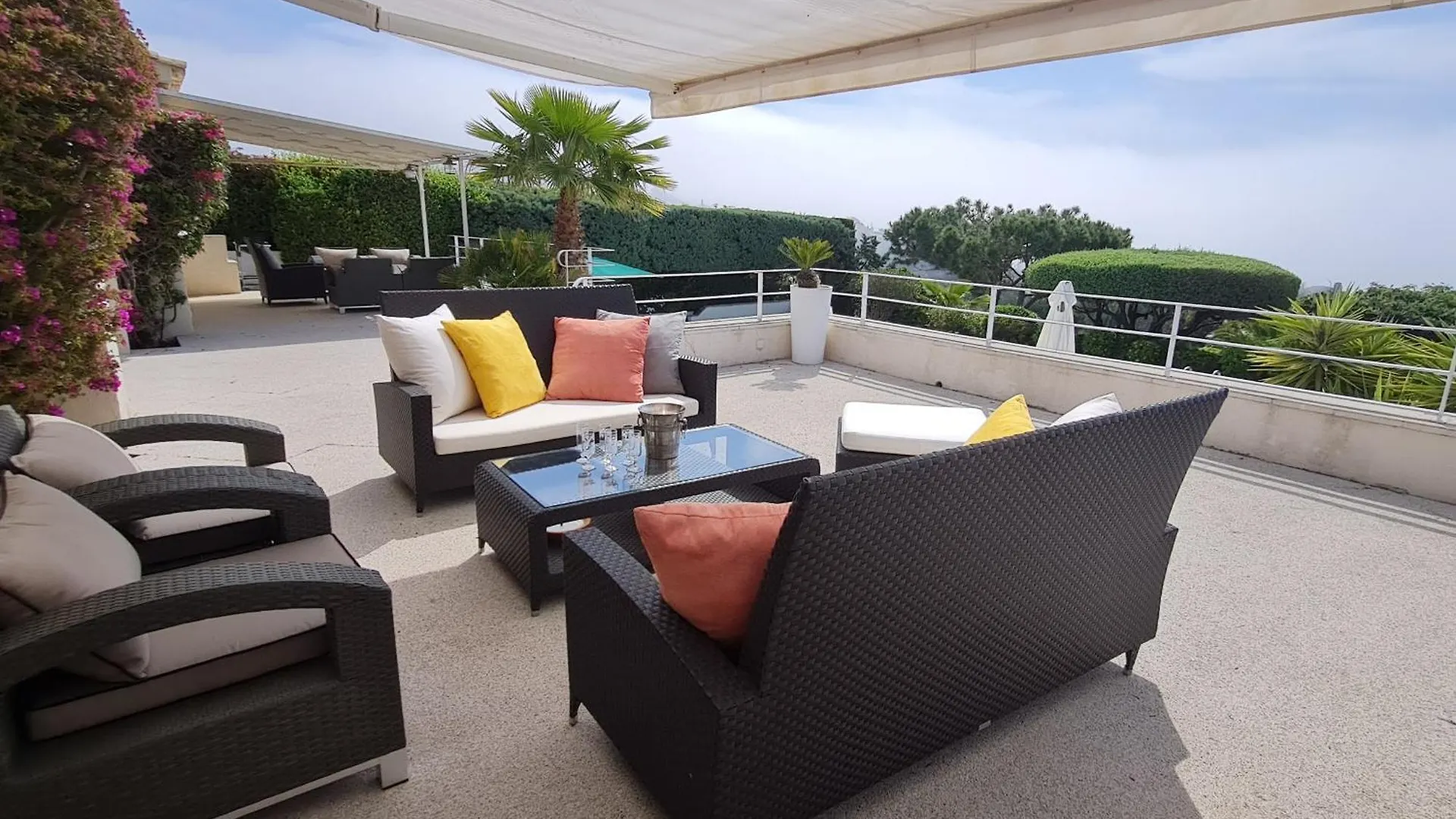 בית נופש גרימו Villa 5 Pieces + 2 Chambres Independantes - Piscine Privee, Jardin, Climatisation, Wi-Fi - Fr-1-780-79 צרפת